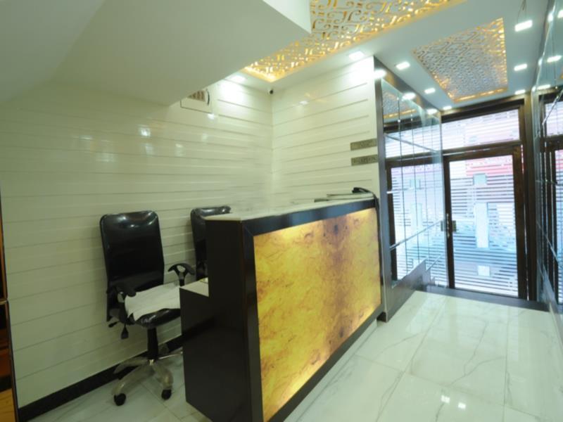 Hotel Hill Palace -Near Karol Bagh Metro Station Делхи Екстериор снимка