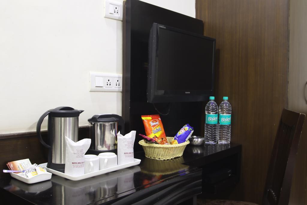 Hotel Hill Palace -Near Karol Bagh Metro Station Делхи Екстериор снимка